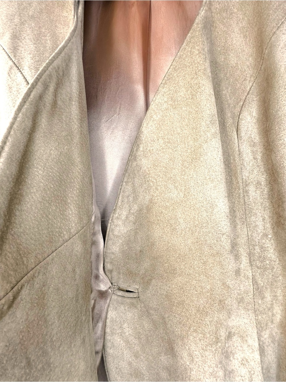 DANIER Suede Leather Wrap Short Sleeved Jacket with Gold Buckle - Tan - S/P - Picture 11 of 16